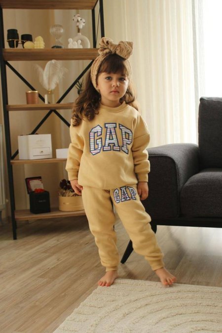 بدلة بناتي شتوي zara